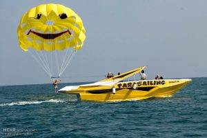 قایق پاراسل کیش,کیش تک,تفریحات کیش,جزیره کیش