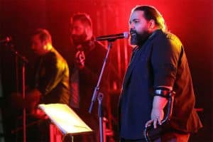 کنسرت رضا صادقی در جزیره کیش، در تالار شهر، مجموعه آوای خلیج فارس و یا مجموعه بولینگ مریم، برگزار می شود.